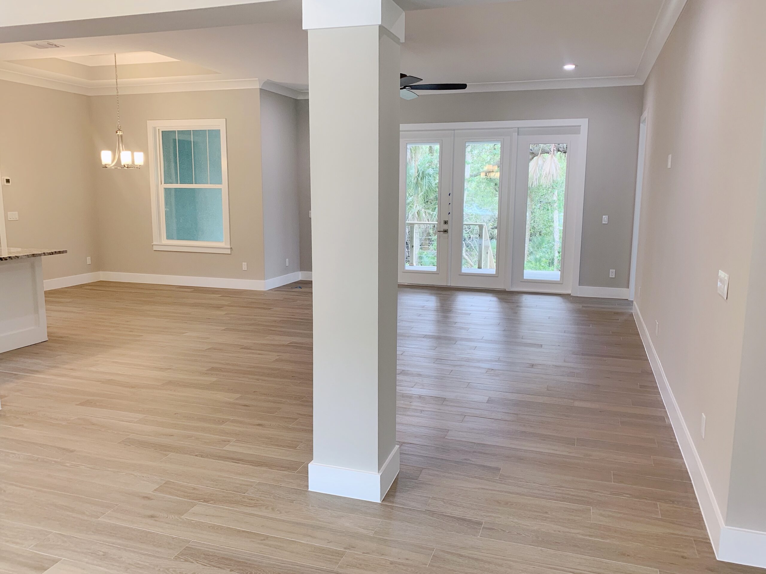 Vacant home staging